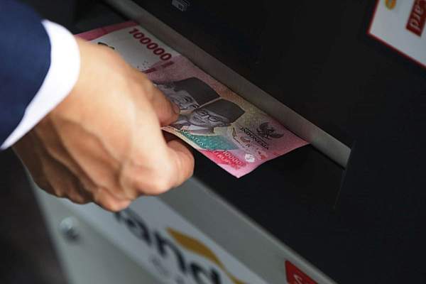 Rupiah Remains Stable Below IDR 15,500